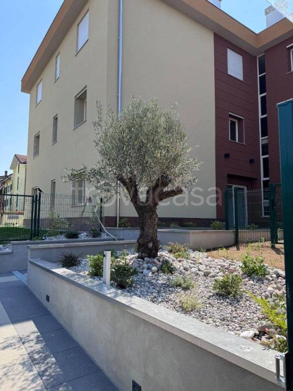 appartamento in vendita a Vignate