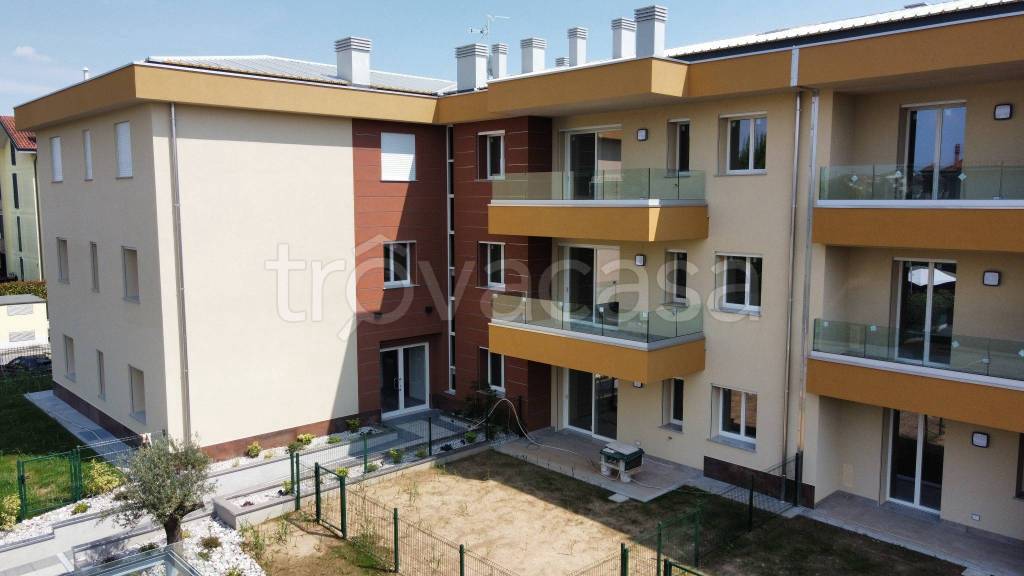 appartamento in vendita a Vignate in zona San Pedrino