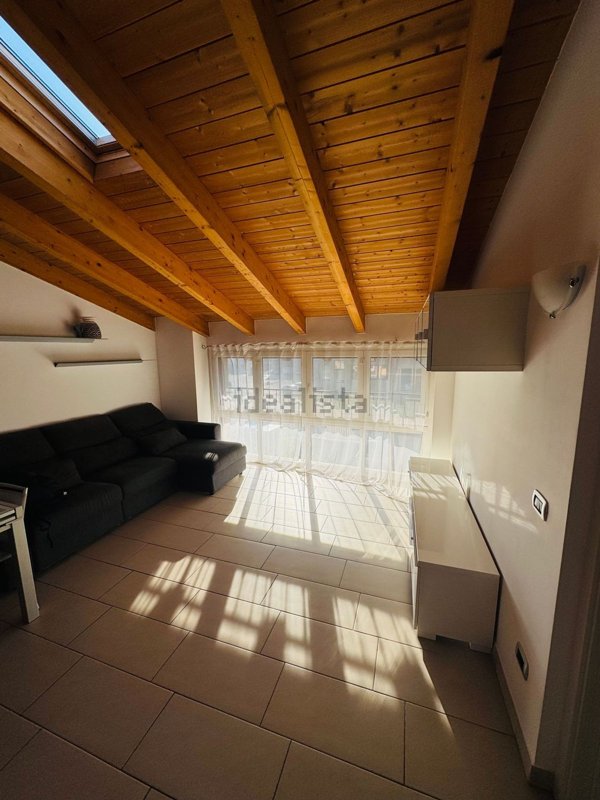 appartamento in vendita a Vignate in zona San Pedrino