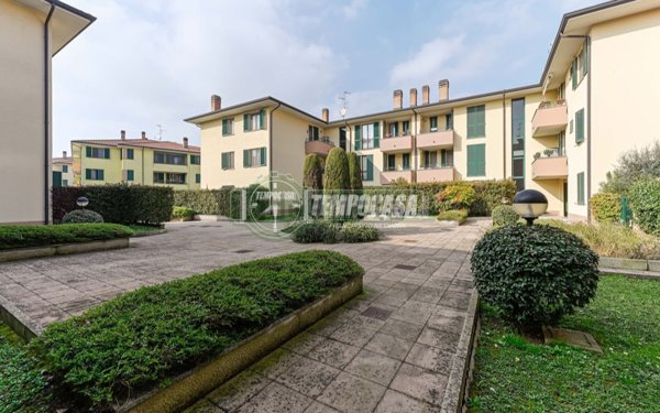 appartamento in vendita a Vignate