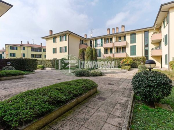 appartamento in vendita a Vignate