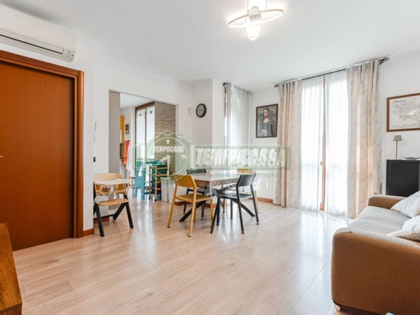 appartamento in vendita a Vignate