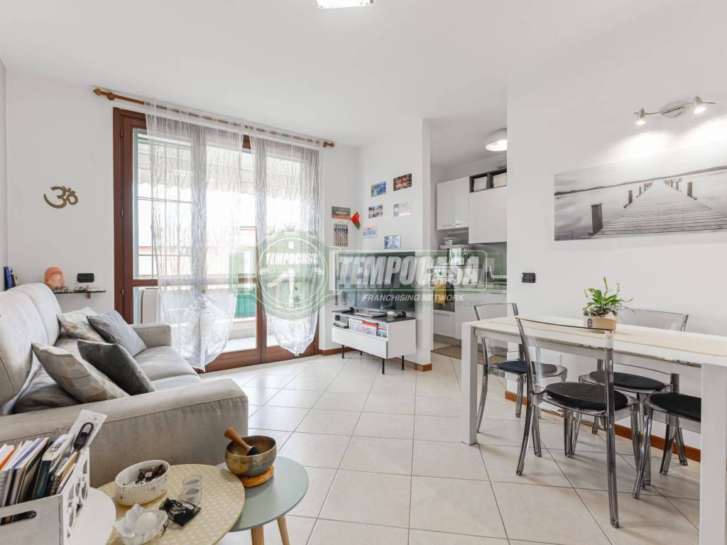 appartamento in vendita a Vignate in zona San Pedrino
