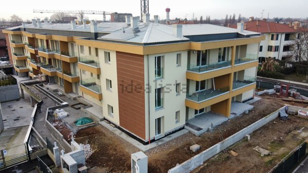 appartamento in vendita a Vignate in zona San Pedrino