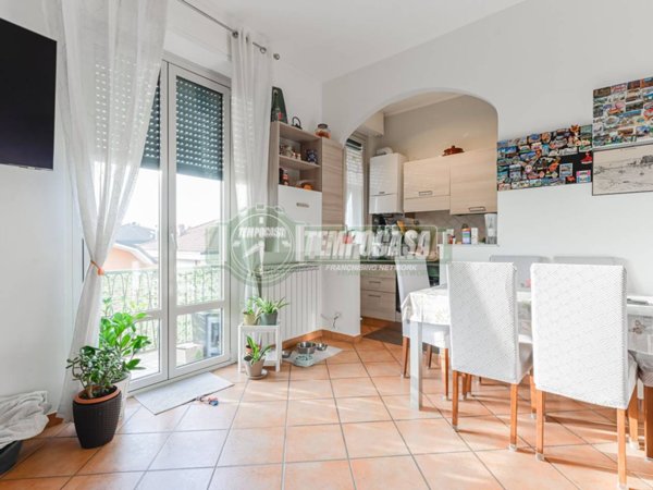 appartamento in vendita a Vignate in zona San Pedrino