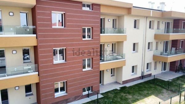 appartamento in vendita a Vignate in zona San Pedrino
