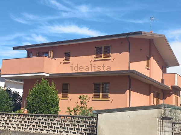 appartamento in vendita a Vignate in zona San Pedrino