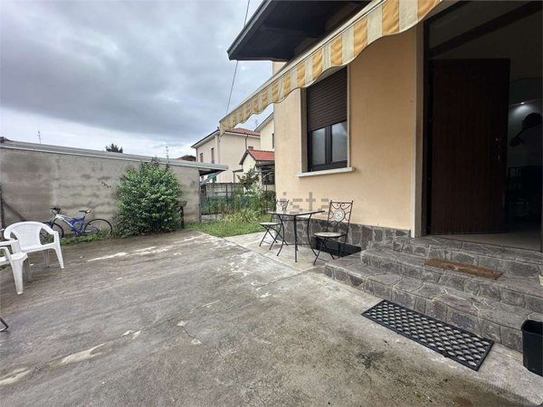 appartamento in vendita a Vignate in zona San Pedrino