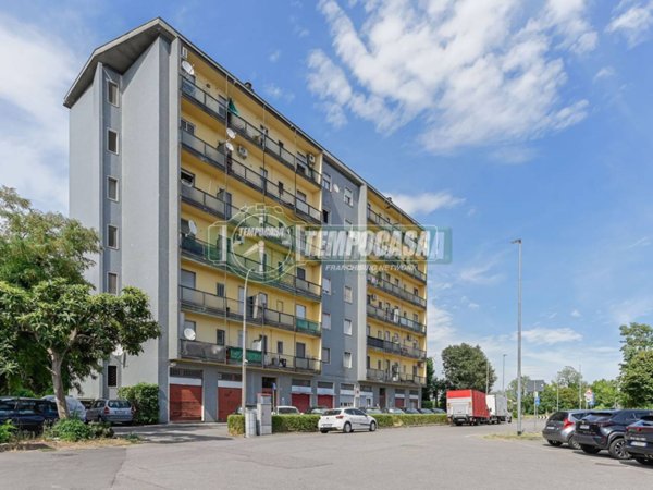 appartamento in vendita a Vignate in zona San Pedrino