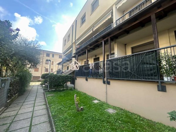 appartamento in vendita a Vignate in zona San Pedrino