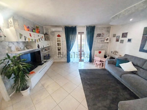 appartamento in vendita a Vignate in zona San Pedrino