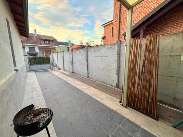 casa indipendente in vendita a Vimodrone