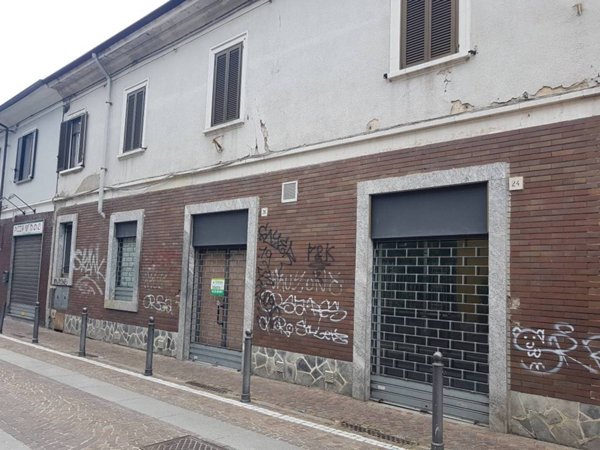 negozio in vendita a Vimodrone