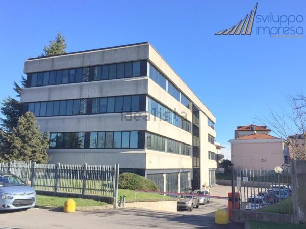 ufficio in vendita a Vimodrone