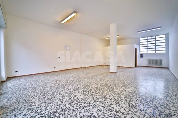 negozio in vendita a Vimodrone