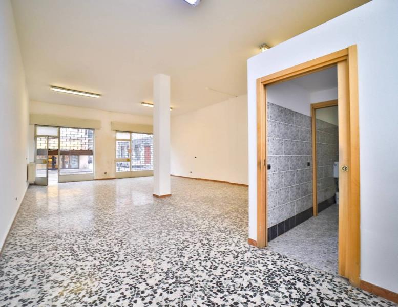 negozio in vendita a Vimodrone