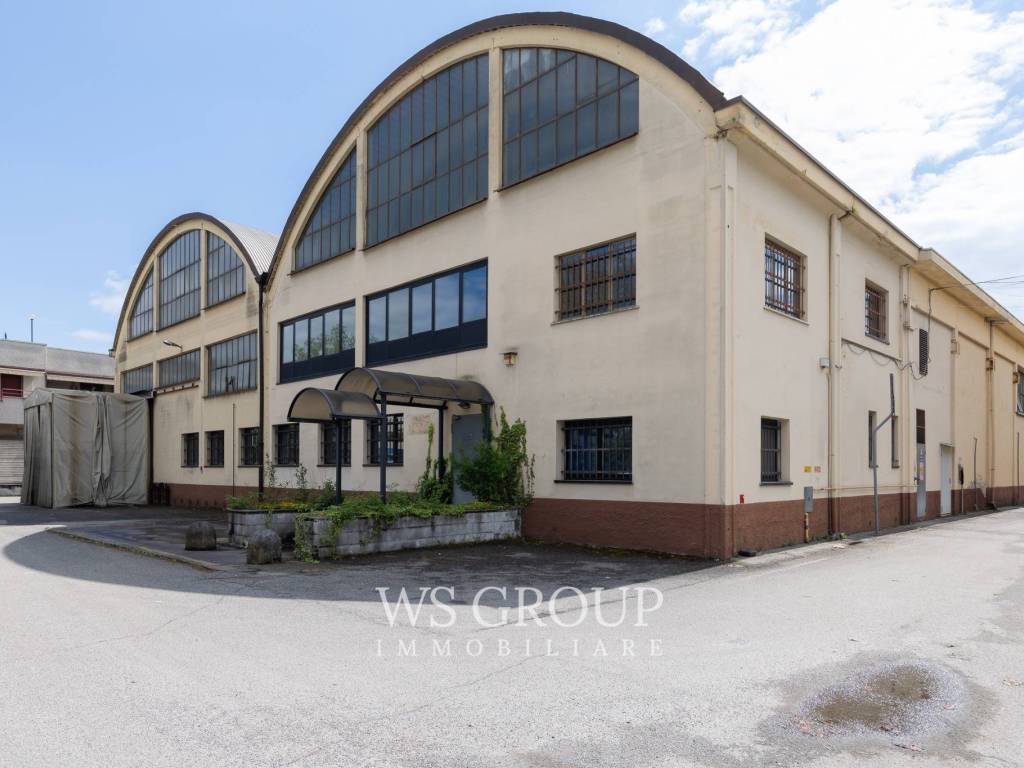 locale commerciale in vendita a Vimodrone