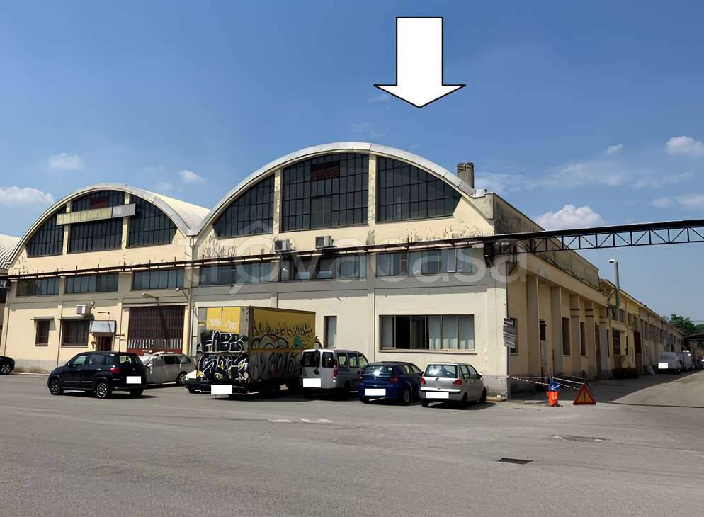 locale commerciale in vendita a Vimodrone