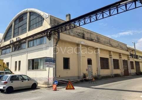 capannone in vendita a Vimodrone