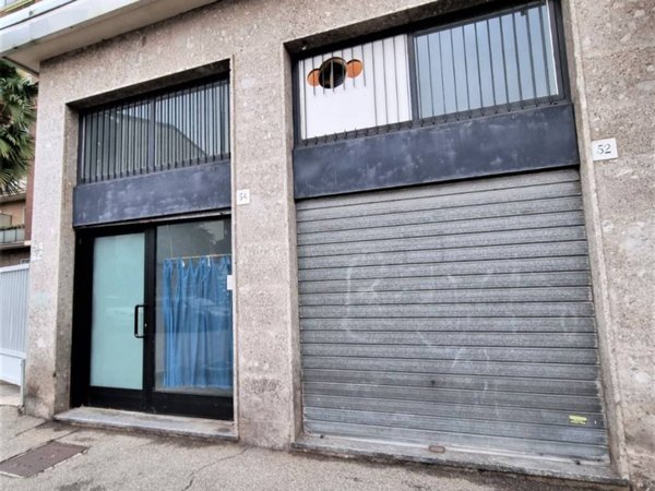 negozio in vendita a Vimodrone