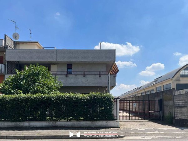 negozio in vendita a Vimodrone