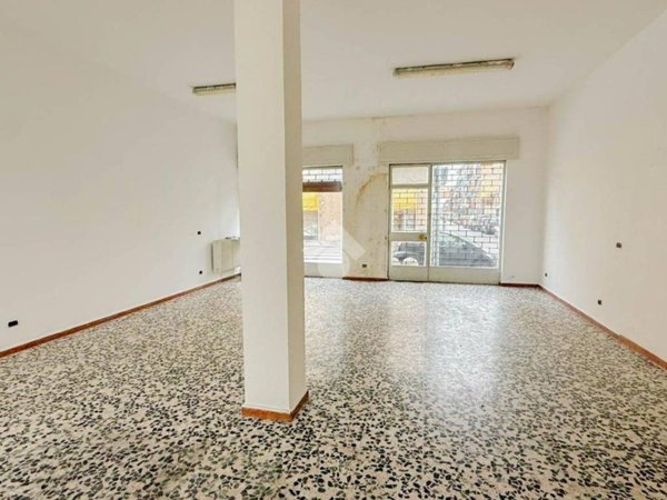 negozio in vendita a Vimodrone