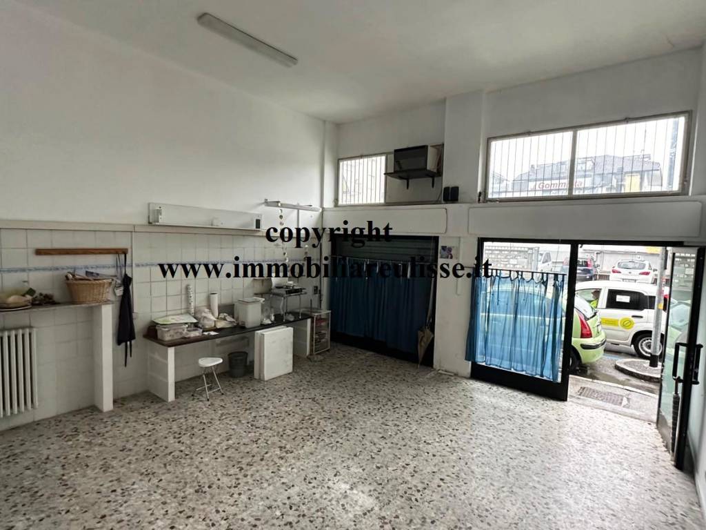 negozio in vendita a Vimodrone