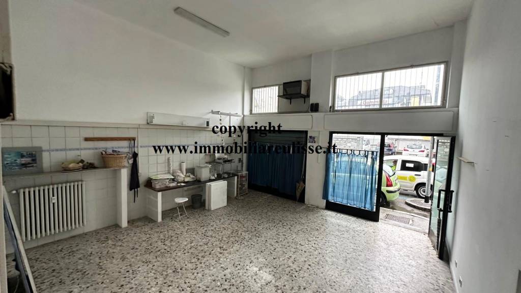 negozio in vendita a Vimodrone