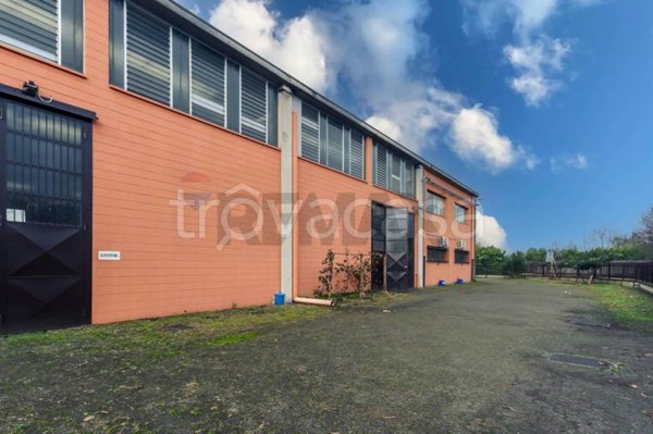 locale commerciale in vendita a Vimodrone