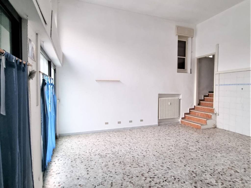 negozio in vendita a Vimodrone