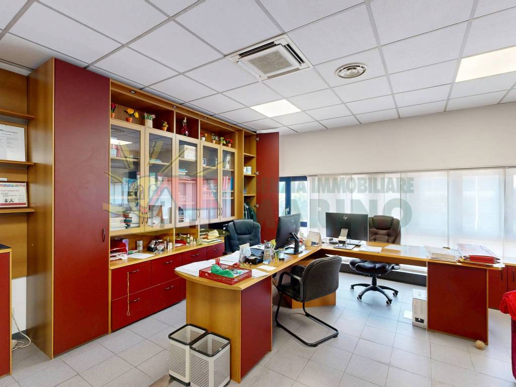 capannone in vendita a Vimodrone