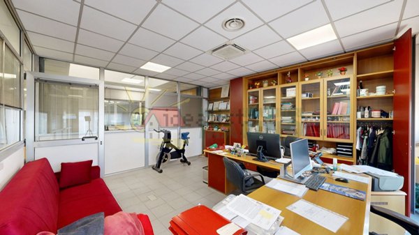 capannone in vendita a Vimodrone