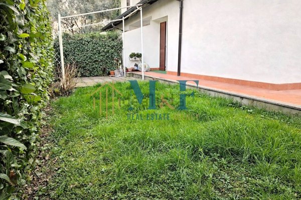 casa indipendente in vendita a Vimodrone in zona Sant'Isidoro