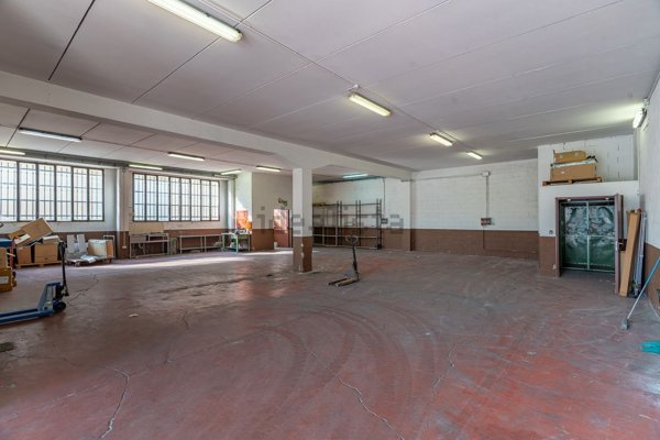 capannone in vendita a Vimodrone