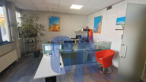 ufficio in vendita a Vimodrone