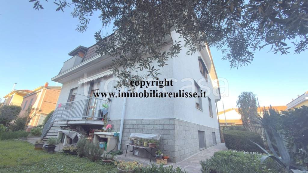 casa indipendente in vendita a Vimodrone