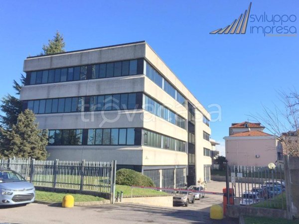 ufficio in vendita a Vimodrone