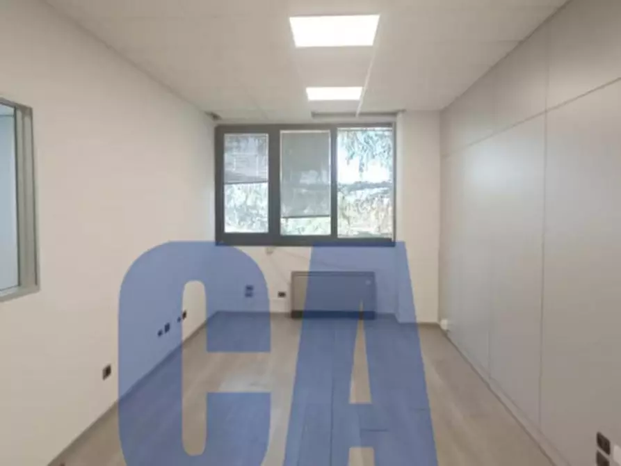 ufficio in vendita a Vimodrone