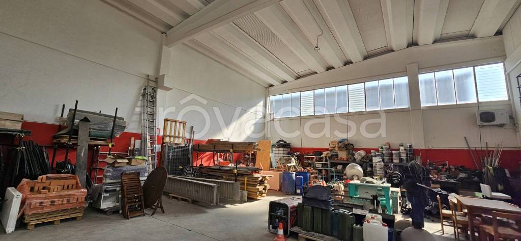 appartamento in vendita a Vimodrone in zona Sant'Isidoro
