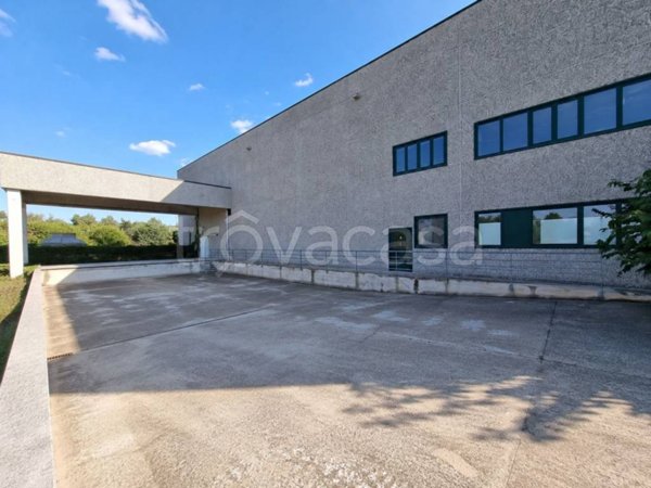 locale commerciale in vendita a Vimodrone in zona Sant'Isidoro