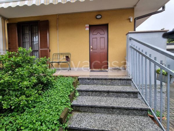 casa indipendente in vendita a Vittuone