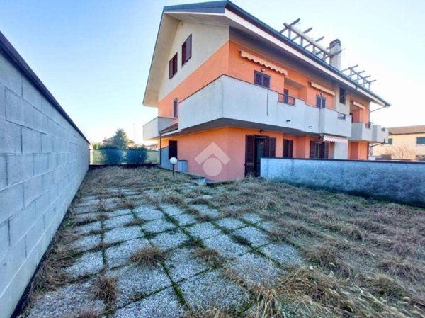 appartamento in vendita a Vittuone