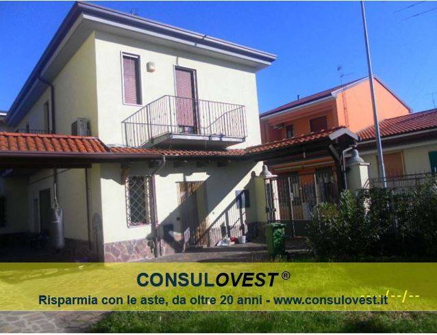 casa indipendente in vendita a Vittuone