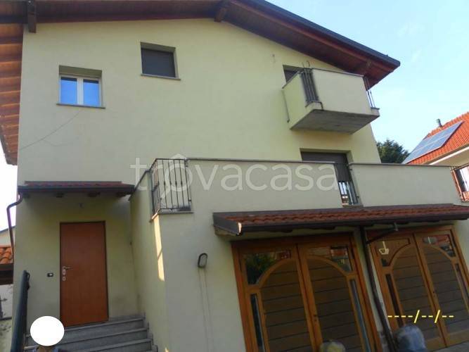 casa indipendente in vendita a Vittuone