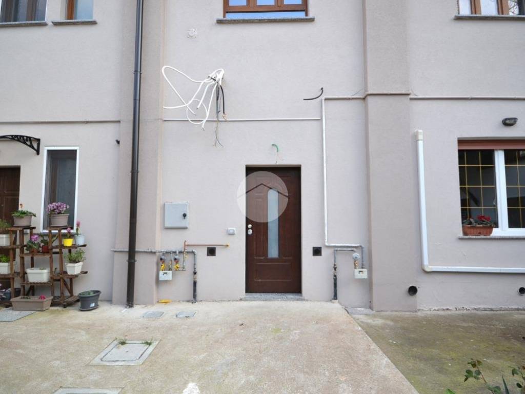 casa indipendente in vendita a Vittuone