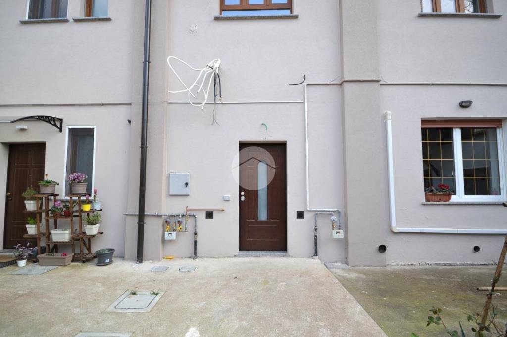 casa indipendente in vendita a Vittuone