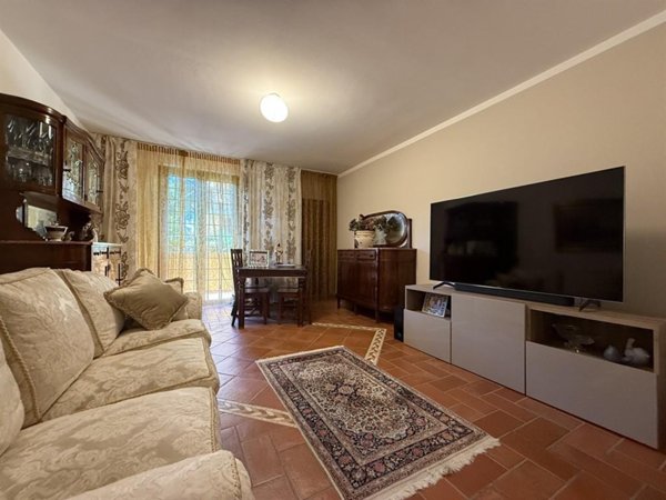 casa indipendente in vendita a Vittuone