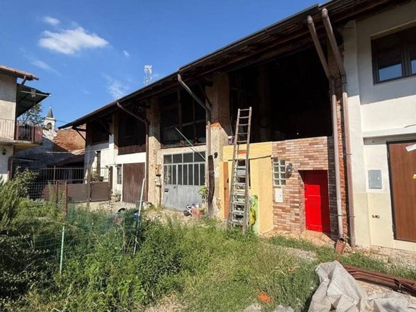 casa indipendente in vendita a Vittuone