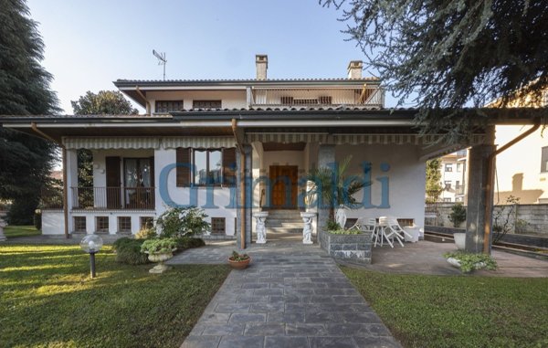 casa indipendente in vendita a Vittuone