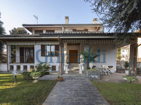 casa indipendente in vendita a Vittuone